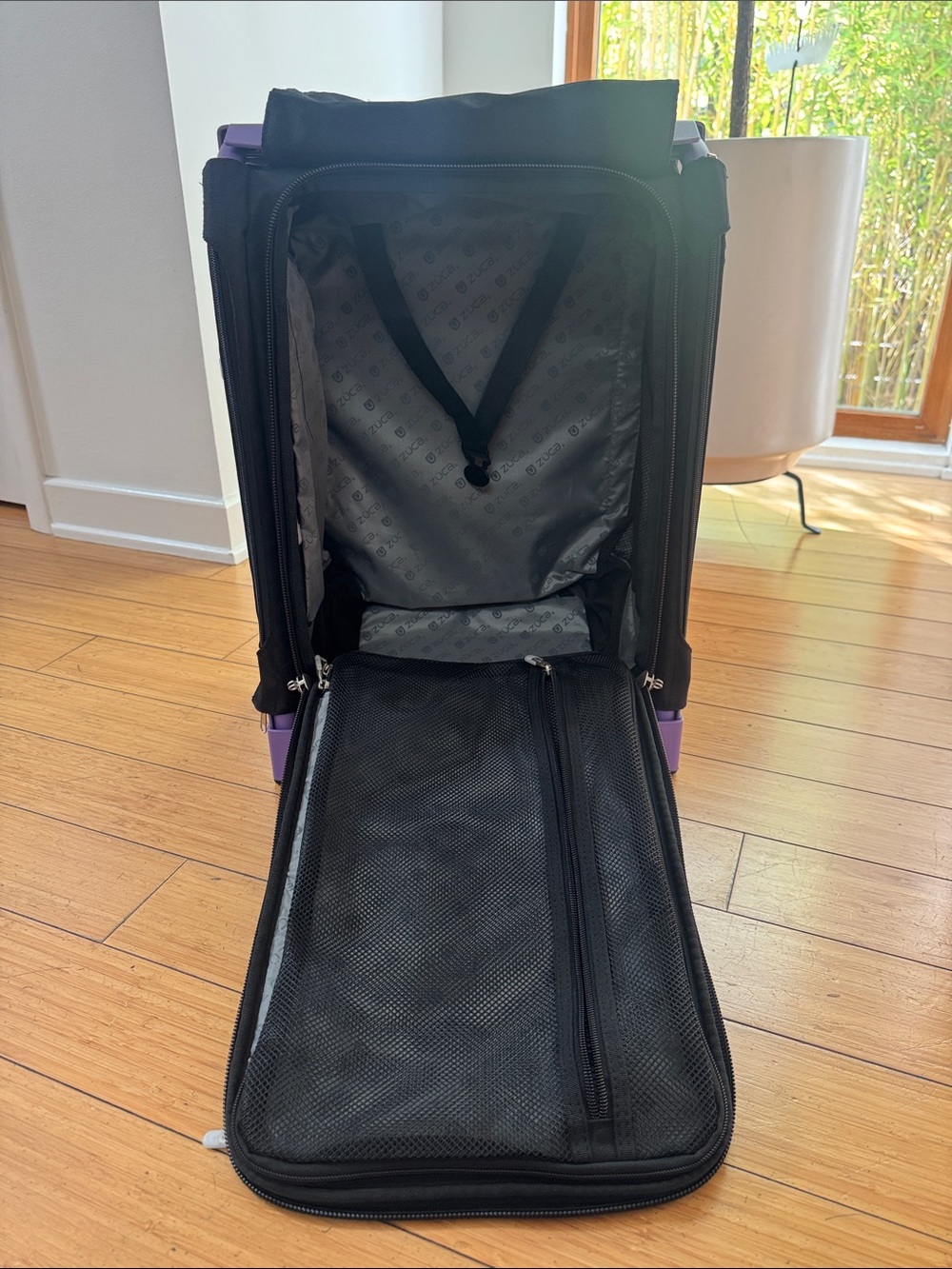 Zuca "Flyer" Pro Makeup Artist Suitcase *NEW IN BOX* Branded with "Kiko" logo - Picture 12 of 16